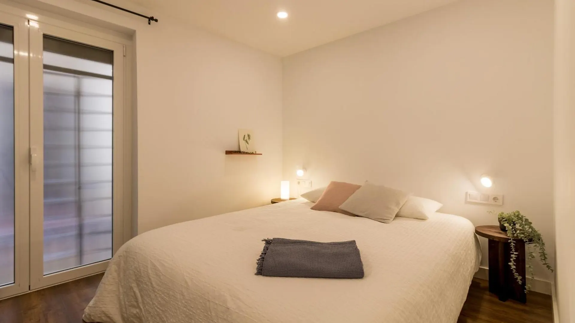 아파트 Comfy Stay Barcelona Cathedral