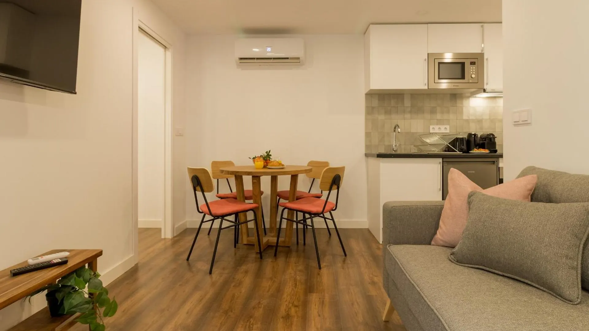 아파트 Comfy Stay Barcelona Cathedral