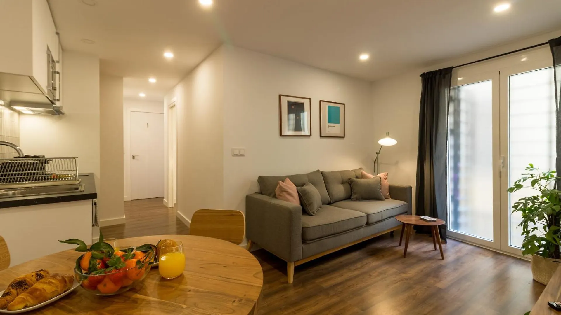 Comfy Stay Barcelona Cathedral 0*,  إسبانيا