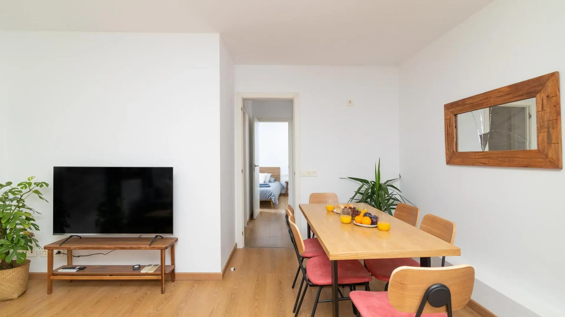 Comfy Stay Barcelona Cathedral شقة
